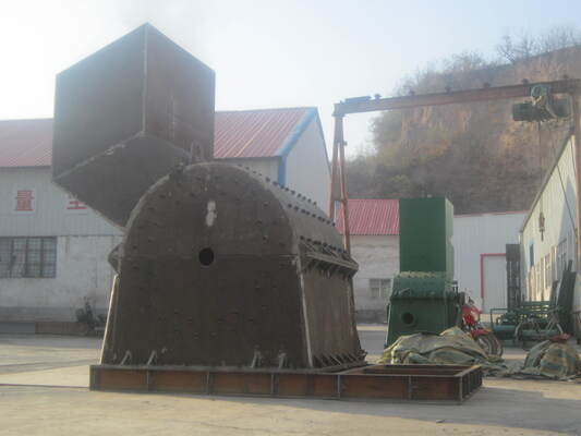 Ciężkie kruszyciecze młotów z głowicami młotów ze stali o wysokiej zawartości manganu i rozmiarem wyładowania ≤ 50 mm do instalacji stacjonarnej lub mobilnej