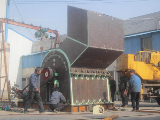 Box Crusher Industrial Crusher with Up To 200 Mm Feed Size High-grade Steel Construction and 380V Electric Motor