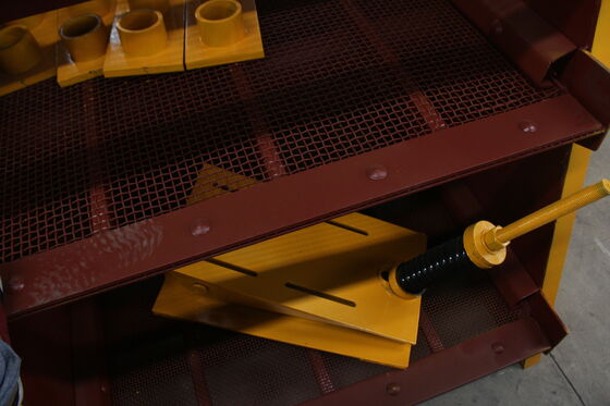 Mining Screening Equipment with 10-25T/H Process Capacity, 2-120mesh Screen Mesh, and Low Maintenance for Mineral Processing