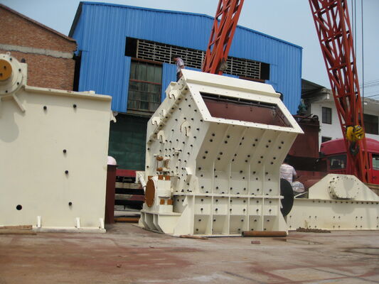 PF-1315 Impact Crusher with 335kw Electric Motor and ZGMn13 Rebound Plate for 500-700 rpm Rotation Speed