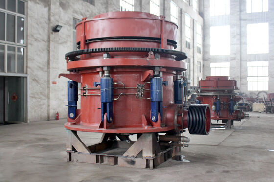 Jaw Cone Crusher Hydraulic Cone Crusher CS1160 with 1-2200 T/h Capacity for Primary and Secondary Crushing in Mining and Metal Ore Processing